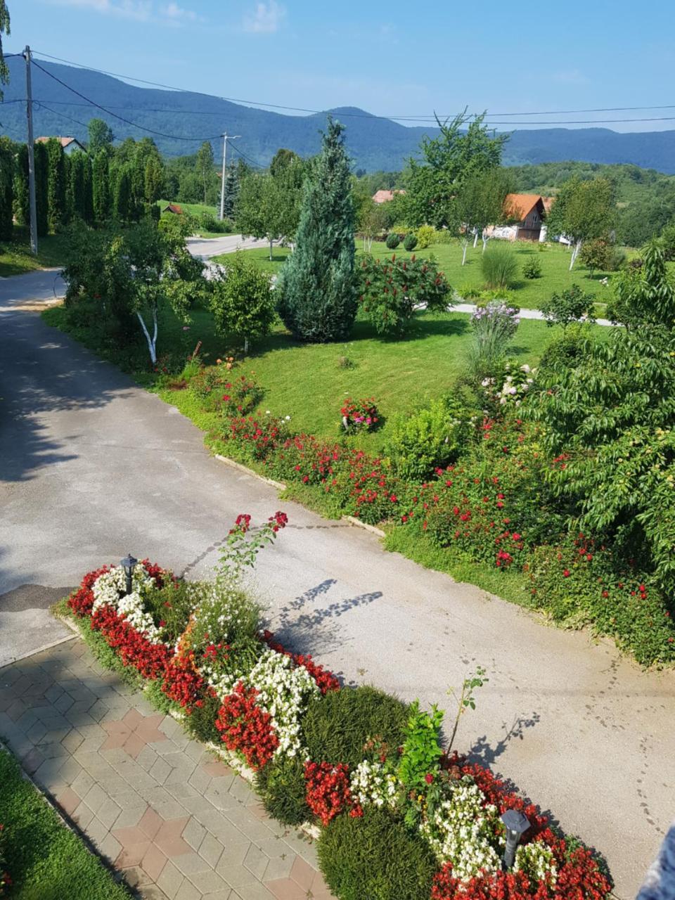 Apartments Tratincica Selište Drežničko Zewnętrze zdjęcie